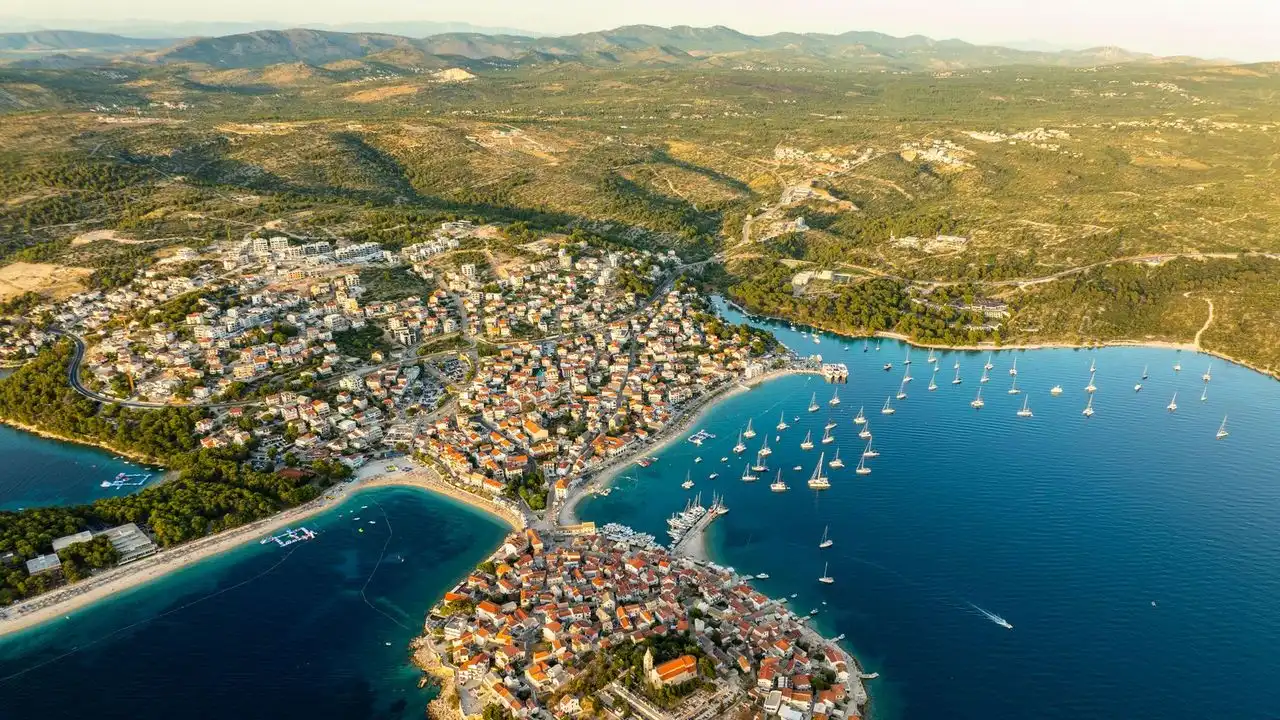 What To Expect When Hiring A Private Croatian Tutor Online